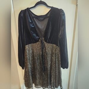 SHEIN Black and Gold Long Sleeve Dress